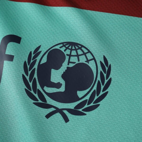 1011 season FC Barcelona / Barça away retro Fan version - Imagem 2