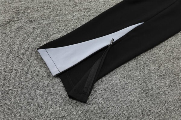 2425 Liverpool F.C. grey Training suit set Player version - Afbeelding 2