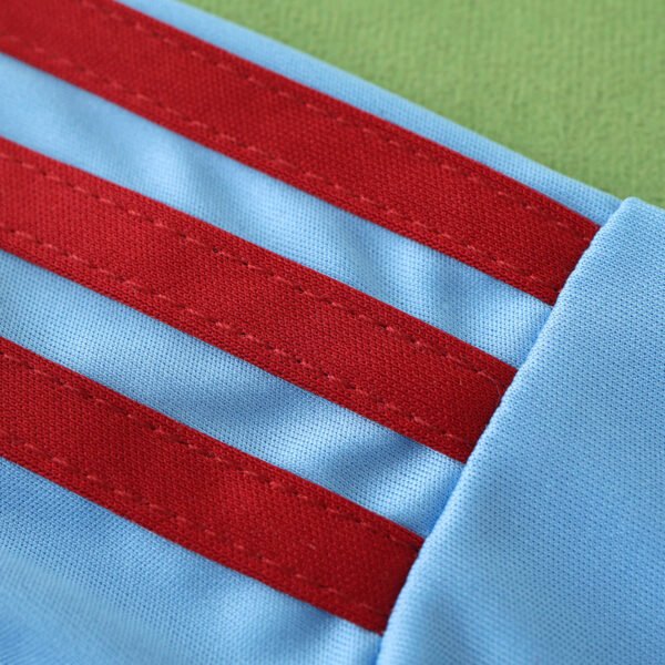 2425 season Aston Villa F.C. home Kids kit - Imagem 22