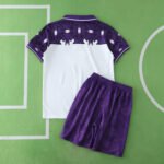 ⁦9293 ACF Fiorentina away retro Kids kit⁩ - الصورة ⁦11⁩