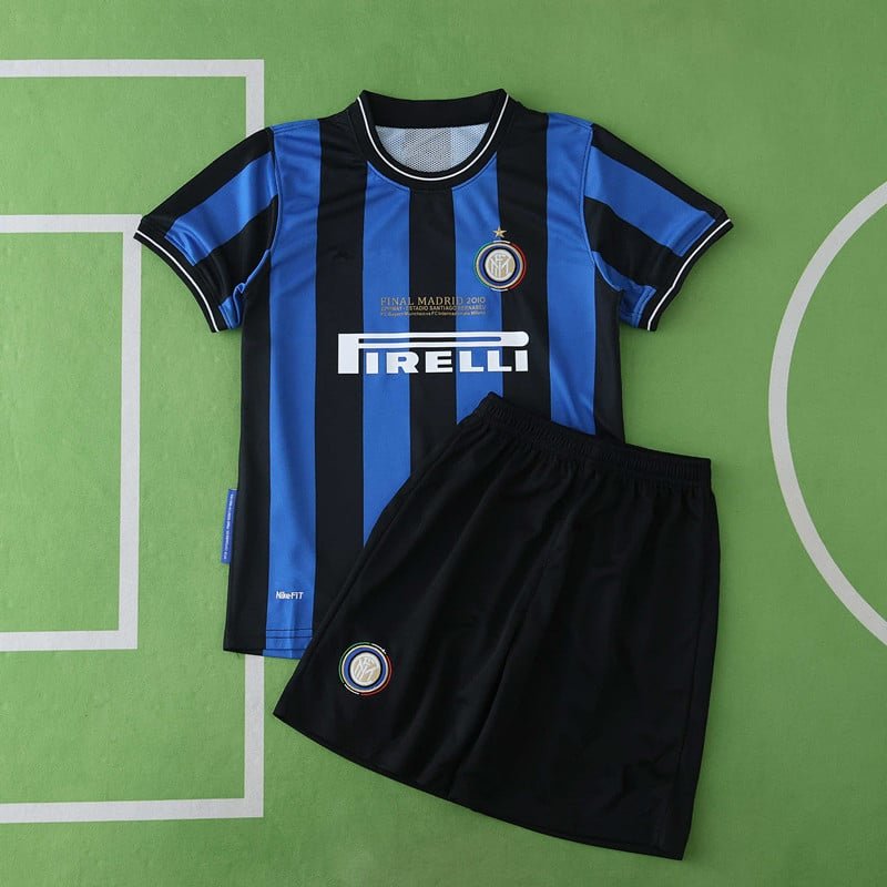 98eaf827f9 2010 F.C. Internazionale Milan retro Kids kit - Imagen 1