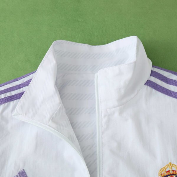 2425 Real Madrid CF Wear on both sides windbreaker - Imagem 4