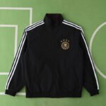 ⁦2425 Germany Wear on both sides windbreaker⁩ - الصورة ⁦2⁩
