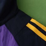 2425 Real Madrid CF Wear on both sides windbreaker - Imagem 4