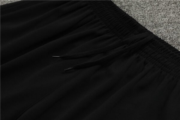 2425 FC Barcelona / Barça golden Training suit set Player version - Image 3