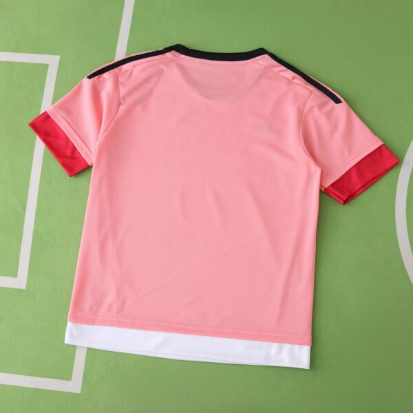 1516 season Juventus F.C. away retro Kids kit – Bild 13