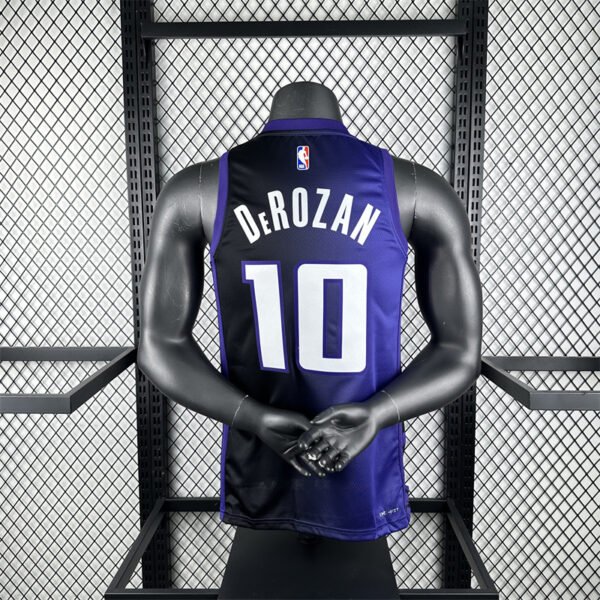 NBA Sacramento Kings 10#DEROZAN – Image 4