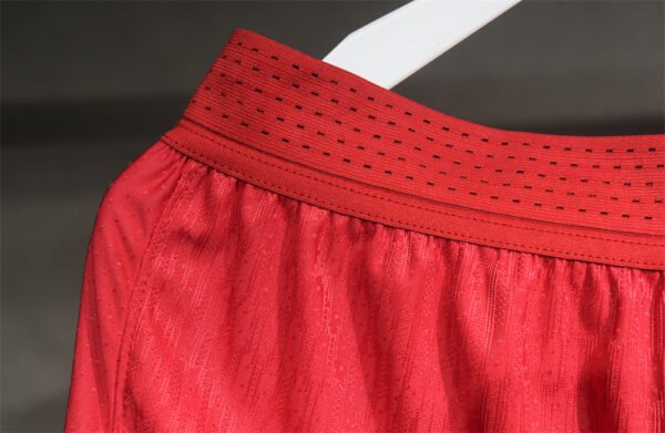 ⁦2425 season Liverpool F.C. home Player version short⁩ - الصورة ⁦4⁩