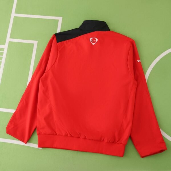 2526 Manchester United F.C. retro windbreaker - 图片 14