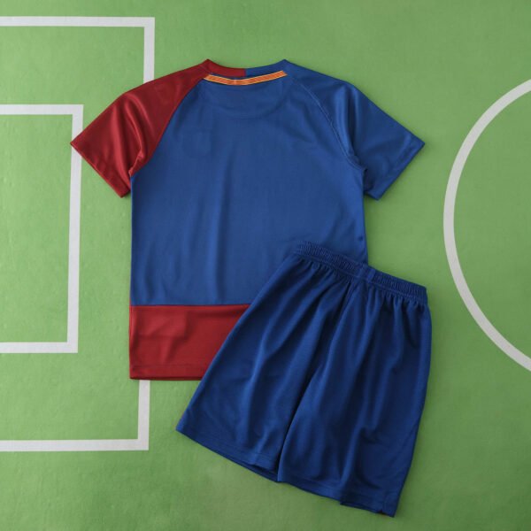 0809 FC Barcelona / Barça home retro Kids kit – Image 14