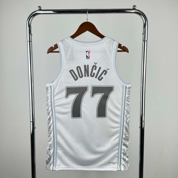 NBA Dallas Mavericks 77#DONCIC - Imagem 5