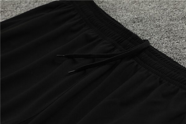 2425 Liverpool F.C. grey Training suit set Player version - Imagem 3