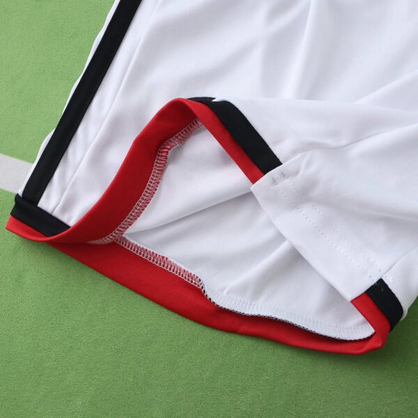 ⁦2014 season Germany home Kids kit⁩ - الصورة ⁦11⁩