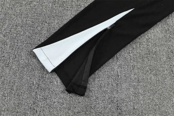 2526 season Chelsea F.C. Half zip training suit set – Image 13