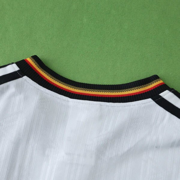 ⁦1996 Germany home retro Kids kit⁩ - الصورة ⁦11⁩