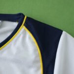 ⁦0102 Liverpool F.C. away retro Kids kit⁩ - الصورة ⁦7⁩