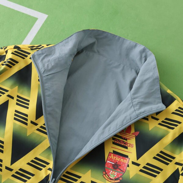 9193 Arsenal F.C. Wear on both sides windbreaker - Image 5