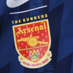 2425 Arsenal F.C. Wear on both sides windbreaker - Imagem 14