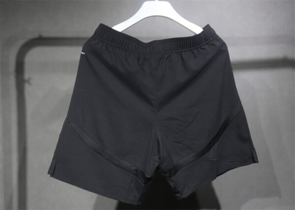 2425 season A.C. Milan Player version short - Image 2