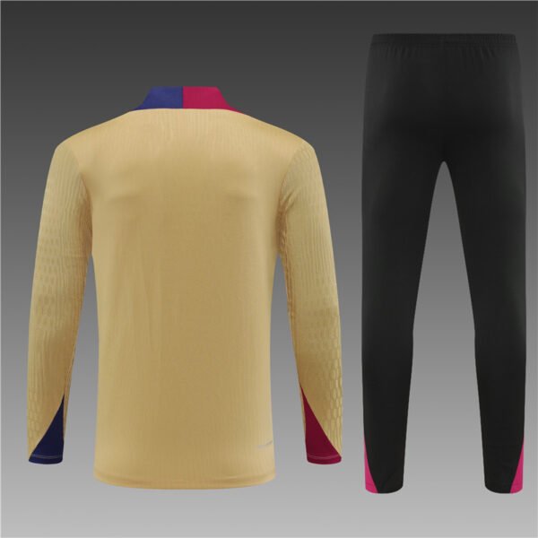 2425 FC Barcelona / Barça golden Training suit set Player version - immagine 2
