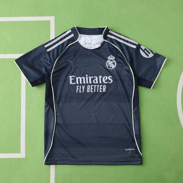 2526 Real Madrid CF away Kids kit - Billede 2