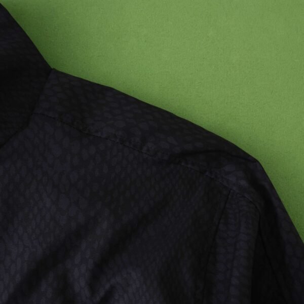 2526  FC Barcelona / Barça windbreaker - Image 3