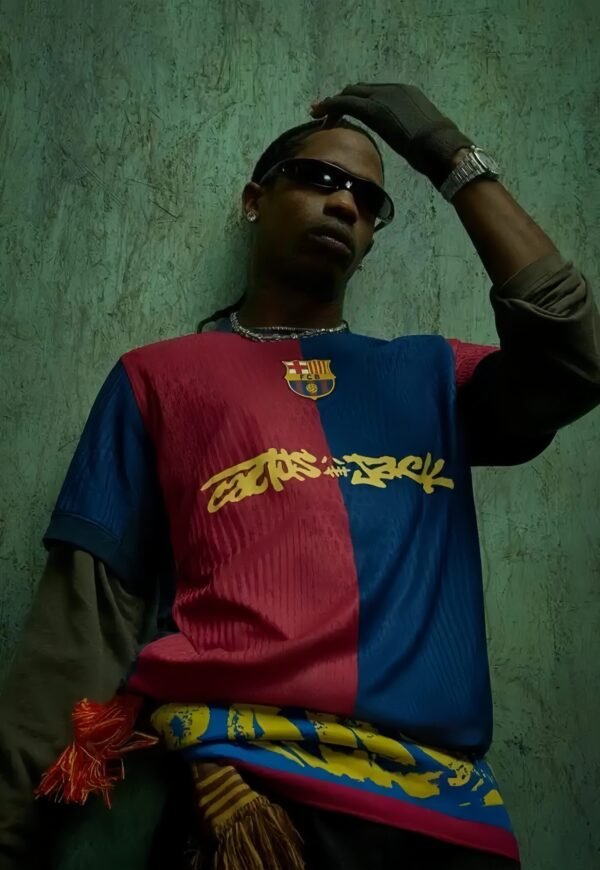 ⁦【in stock】Limited Edition FC BARCELONA X TRAVIS SCOTT jersey. FC Barcelona 24/25 Men’s Kit Player version⁩ - الصورة ⁦6⁩