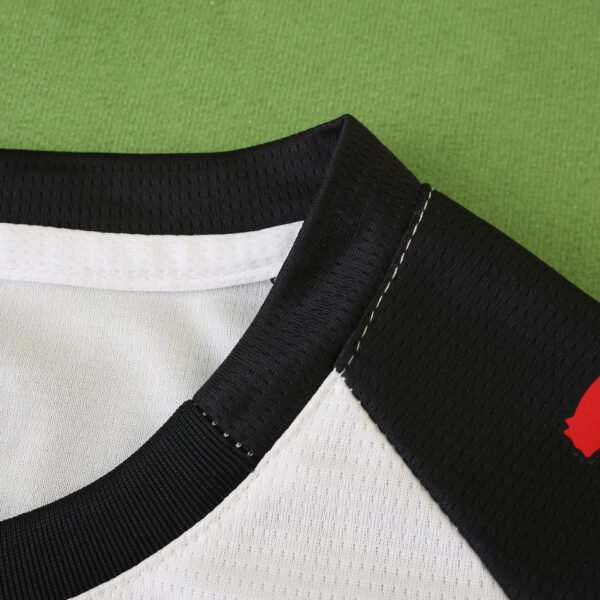⁦2526 Season A.C. Milan Away Kids Kit⁩ - الصورة ⁦4⁩