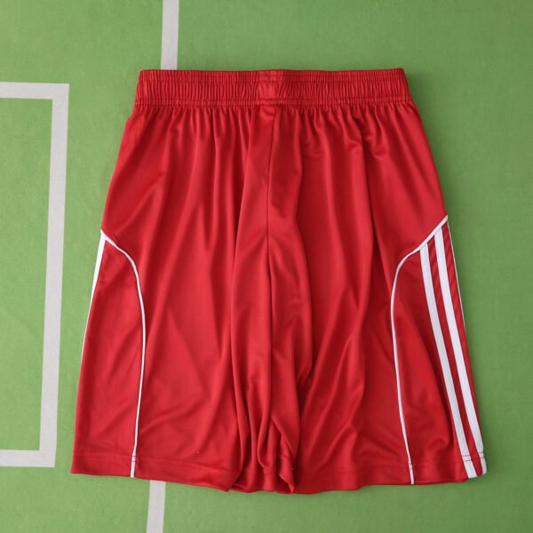 2526 season Liverpool F.C. home shorts – Bild 7