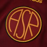 2425 season A.S. Roma Training shirt Fan version - Imagem 3