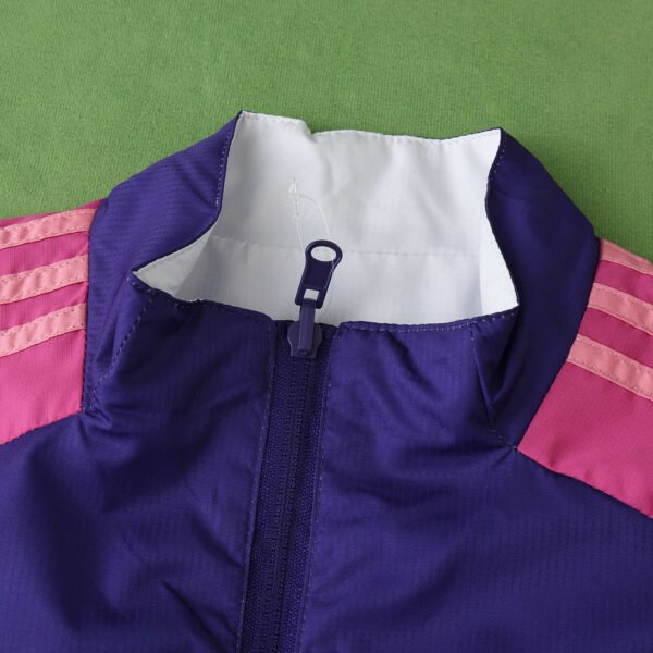 ⁦2425 Germany Wear on both sides windbreaker⁩ - الصورة ⁦4⁩
