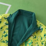 9294 Norwich City F.C. Wear on both sides windbreaker - Imagem 4