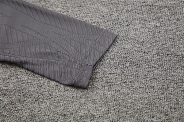 2425 Liverpool F.C. grey Training suit set Player version - Imagem 11