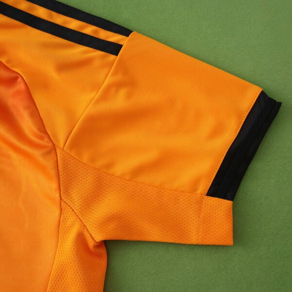 ⁦2526 season A.S. Roma away Kids kit⁩ - الصورة ⁦9⁩