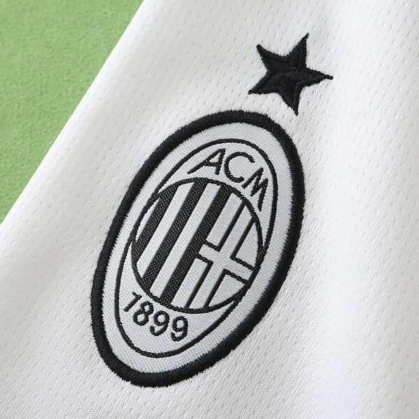 2425 season A.C. Milan away shorts – Bild 5