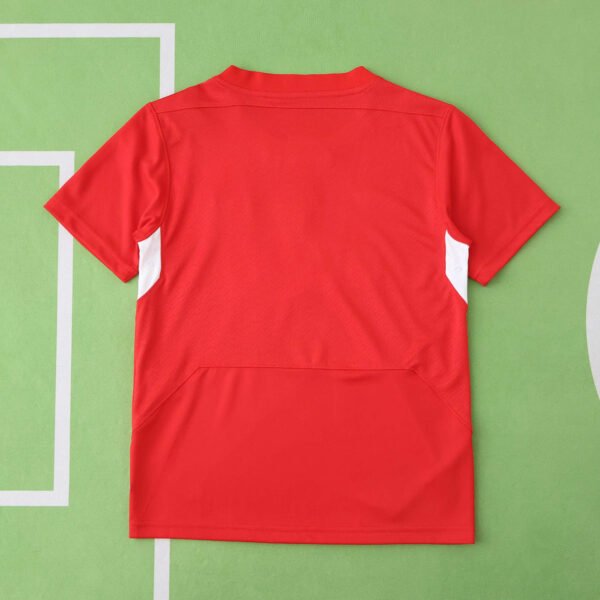 0405 season Liverpool F.C. home Kids kit – Image 11