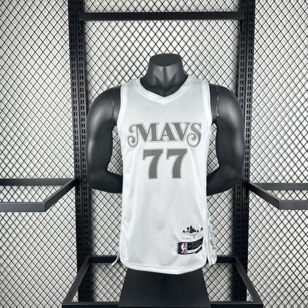 NBA Dallas Mavericks 77#DONCIC - Imagem 3