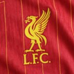 2425 season Liverpool home Player version - Billede 2