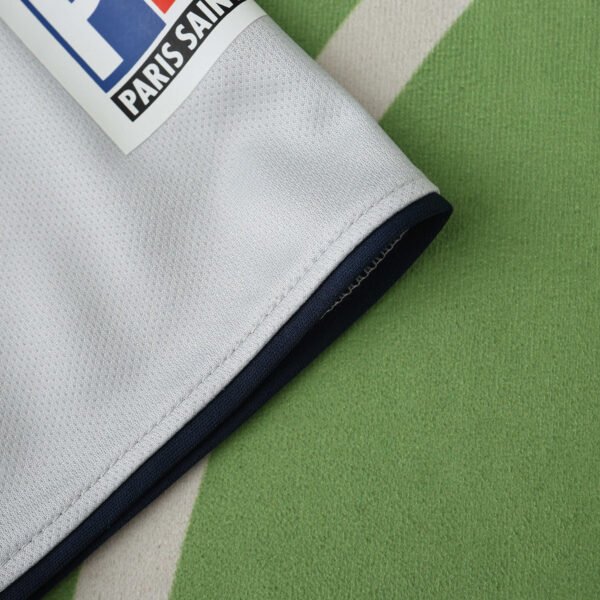 2001season Paris Saint-Germain F.C. away retro Fan version - Imagem 5