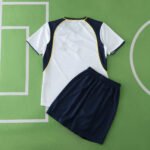 ⁦0102 Liverpool F.C. away retro Kids kit⁩ - الصورة ⁦13⁩