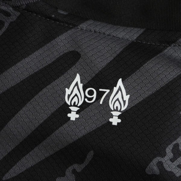 ⁦2425 season Liverpool Black goalkeeper Fan version⁩ - الصورة ⁦6⁩