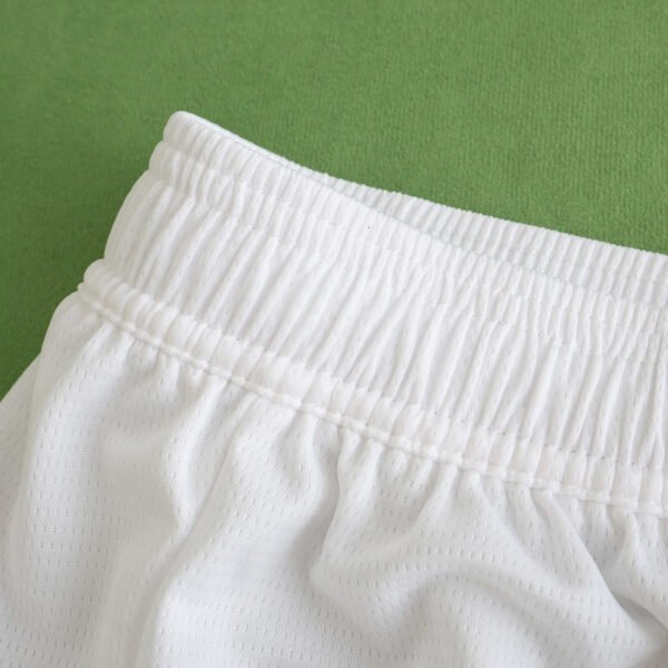 ⁦2425 season Manchester City home shorts⁩ - الصورة ⁦3⁩