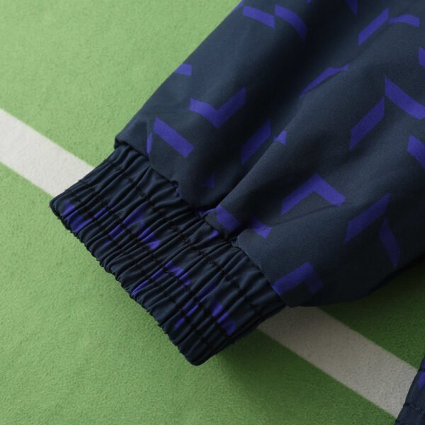 ⁦2425 Real Madrid CF Wear on both sides windbreaker⁩ - الصورة ⁦16⁩