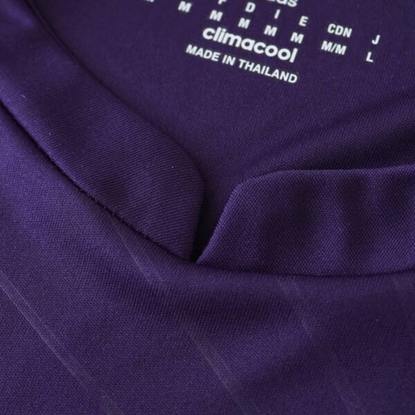 1011 season Real Madrid CF third retro Fan version - Imagem 2