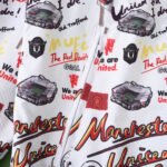 2425 Manchester United F.C. Wear on both sides windbreaker - Imagen 6