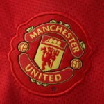 1011 Manchester United F.C. home retro Kids kit – Image 2