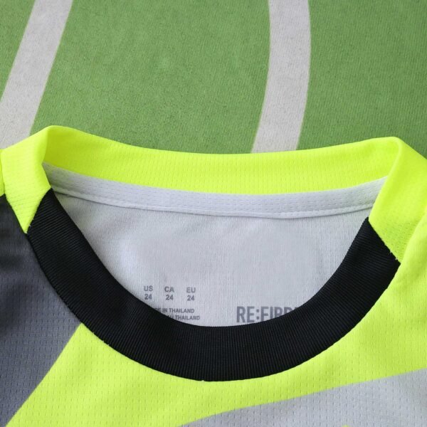 2526 season Borussia Dortmund away Kids kit – Image 20