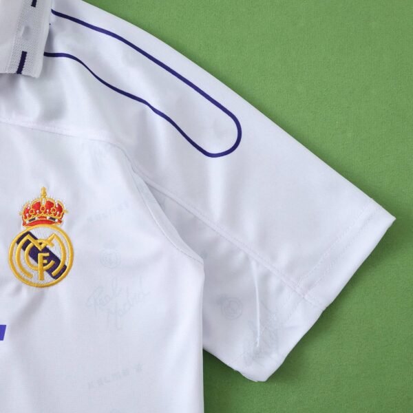 9496 season Real Madrid CF home Kids kit – Image 12