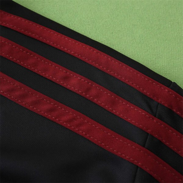 2425 season Manchester United F.C. Year of the Snake Limited Fan version - Image 6