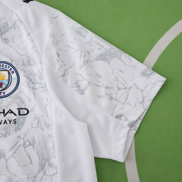 ⁦kidsuper  FIFA Club World Cup 2526 season Manchester City F.C. away Fan version⁩ - الصورة ⁦4⁩